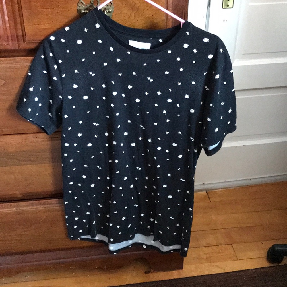 On the Byas flower tee